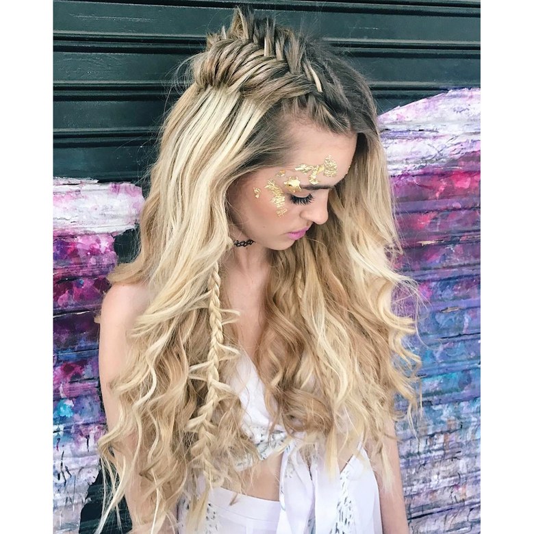 festival hairstyle inspo🎪💜✌🏽✨ #festival #festivalhairstyles #summer... |  Festival Outfits 2023 | TikTok