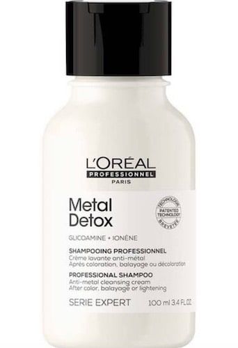 Metal Detox shampoo Fresh Hair Studio